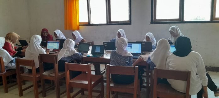 ANBK di Kabupaten Bima, Sekolah di Pelosok Terkendala Sinyal dan Sarpras