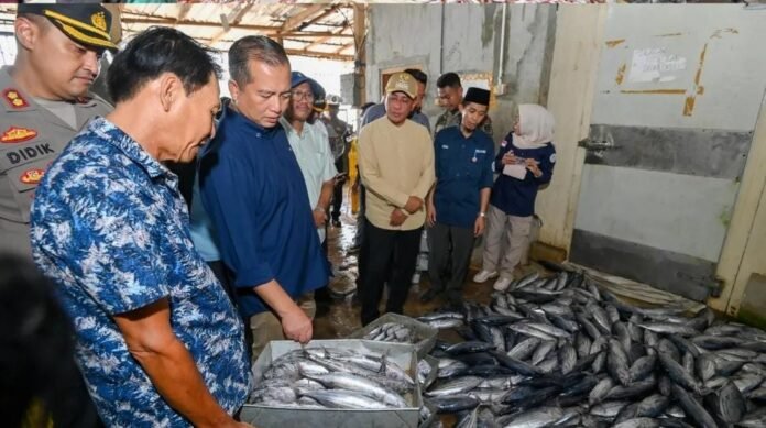 Gubernur NTB Keluhkan Aturan Retribusi Sektor Kelautan