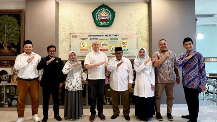 Kunjungan kehormatan Prof. Andrzej (Andy) Cirocki ke Universitas Islam Malang pada Selasa, 6 Agustus 2025.