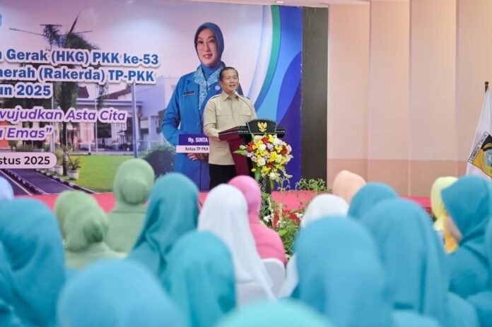 Gubernur NTB, Lalu Muhamad Iqbal membuka Rapat Kerja Daerah (Rakerda) TP PKK Provinsi NTB Tahun 2025 yang dirangkaikan dengan peringatan Hari Kesatuan Gerak (HKG) PKK ke-53 di Graha Bakti Praja Kantor Gubernur NTB, Kamis (21/8/2025)