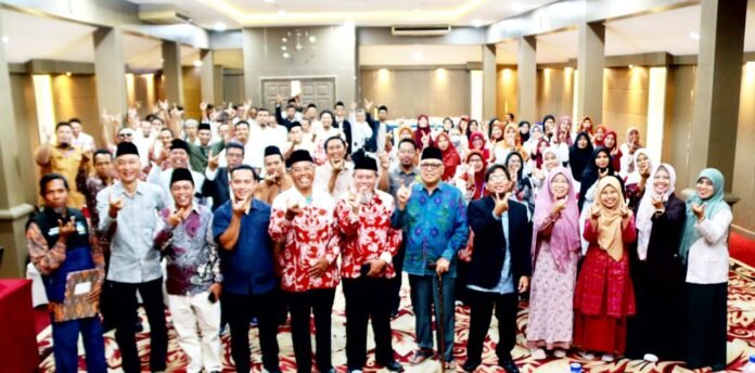 Perkuat Nilai Islami dan Profesionalisme Pegawai, LP3IK Bersama BAUK Ummat Gelar Baitul Arqam serta “Service Excellent”