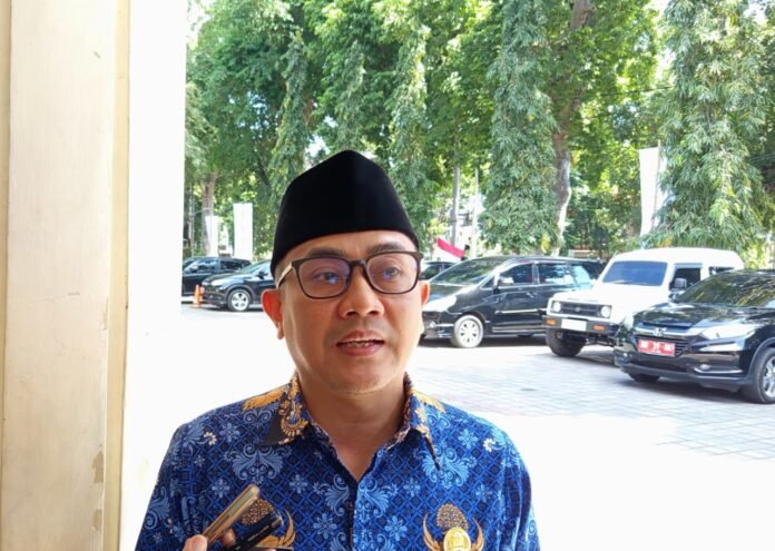 Dikes Mataram Catat 18 Pendemo Alami Sesak Napas dan Luka