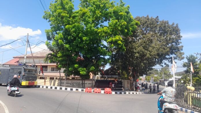 Antisipasi Demonstrasi di DPRD Dompu, Siswa Dipulangkan dan Lakukan Pembelajaran Daring