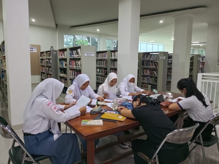 NTB Masuk Lima Besar Provinsi yang Warganya Paling Rajin ke Perpustakaan
