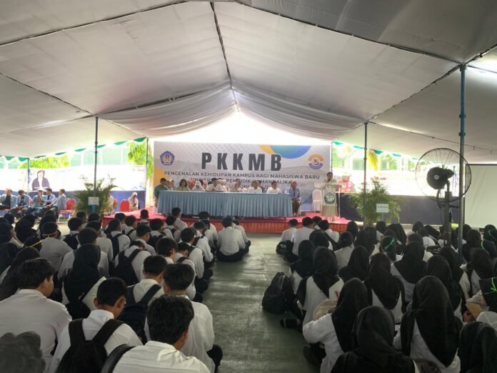 2.613 Mahasiswa Baru Undikma Ikuti PKKMB 2025