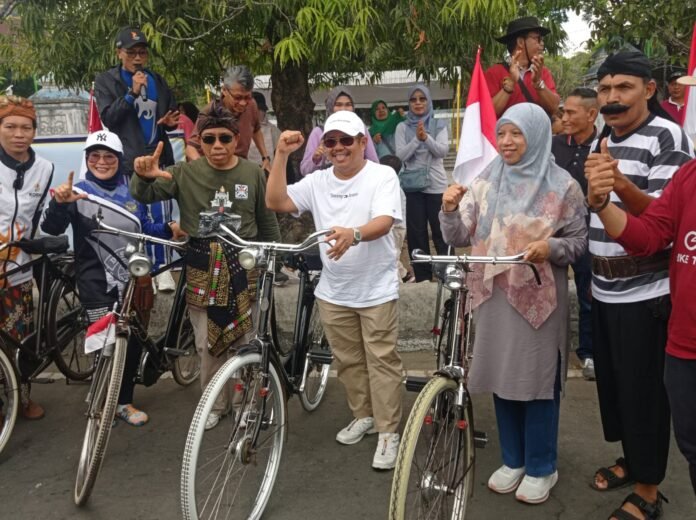 Komunitas Sepeda Tua Indonesia Lombok Barat Digandeng dalam Ajang Jalomba