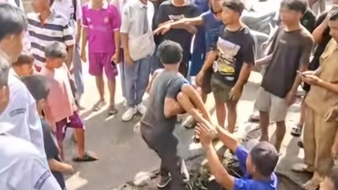 Besi Penutup Diduga Dicuri, Seorang Bocah di Gunungsari Meninggal Terperosok Saluran Drainase