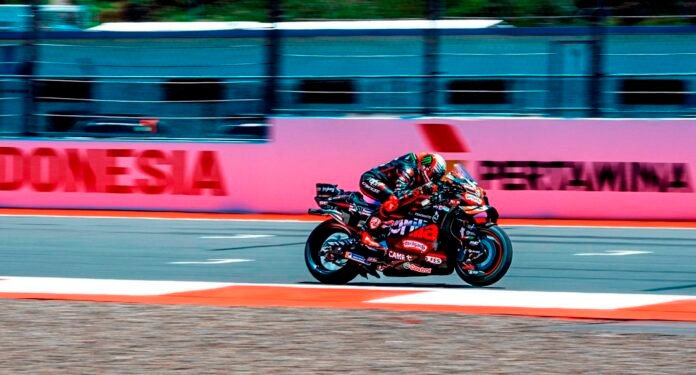 Marco Bezzecchi Kuasai Sesi Latihan MotoGP Mandalika 2025, Marquez Dua Kali “Cium’’ Gravel