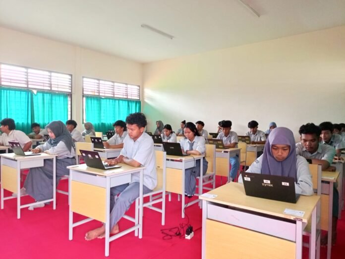 2.044 Siswa SMA/SMK/SLB di NTB Berpotensi Jalani TKA Susulan