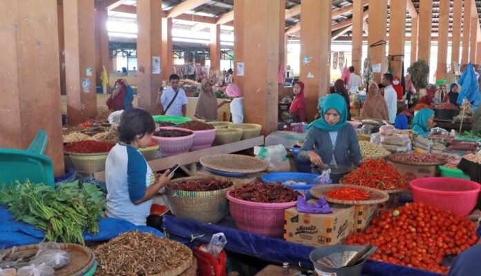 Selain Pertanian, Warga Kelurahan Bugis Andalkan Pertumbuhan Ekonomi dari Sektor Perdagangan