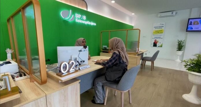 Berapa Lama Bisa Klaim Jaminan Hari Tua (JHT) Setelah TIdak Bekerja Lagi?