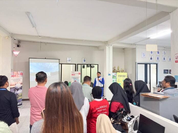 Karyawan FIF Mataram Dapat Edukasi “Safety Riding” dari Instruktur Berpengalaman