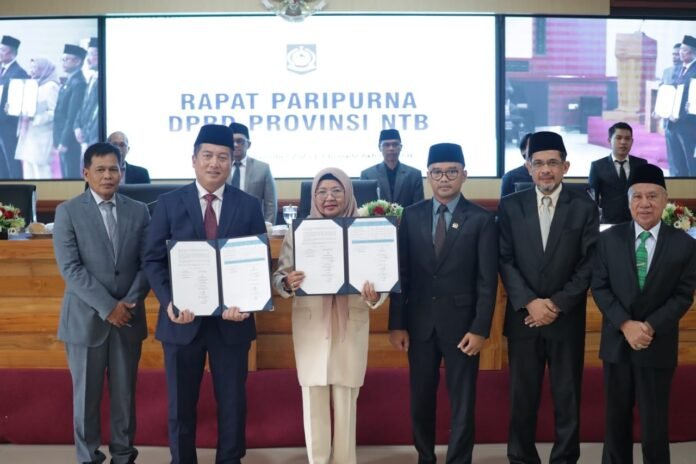 Rapat Paripurna DPRD Provinsi NTB Sahkan APBD Tahun Anggaran 2026 Sebesar Rp5,7 Triliun Lebih