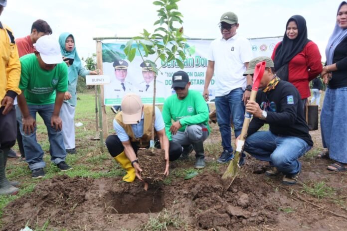 Akhdiansyah Galakkan Gerakan Dompu Hijau Selamatkan Lingkungan