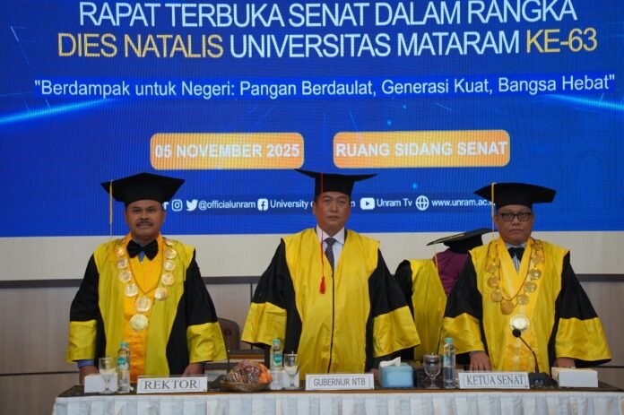 Unram Gelar Orasi Ilmiah Rapat Terbuka Senat dalam Rangka Dies Natalis Ke-63, Tegaskan Komitmen Menuju “World Class University”