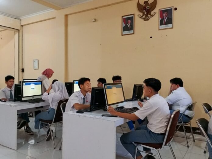 Alami Kendala pada Pelaksanaan TKA, 234 Siswa di NTB Laksanakan Tes Susulan