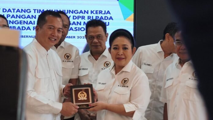 Titiek Soeharto Kritik Gudang Bulog Dekat TPS di Mataram