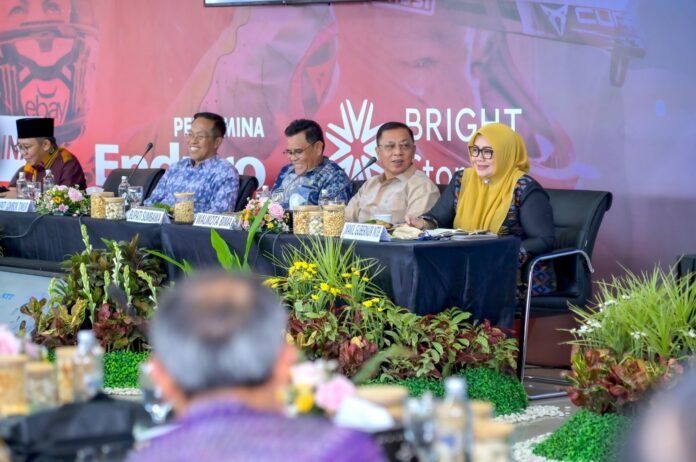 Bupati Jarot: Sinergi Bali–NTB–NTT, Ruang Percepatan Pembangunan bagi Daerah