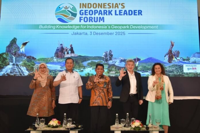 Gubernur Dorong Pengembangan Rinjani Berbasis Narasi Budaya dan Quality Tourism
