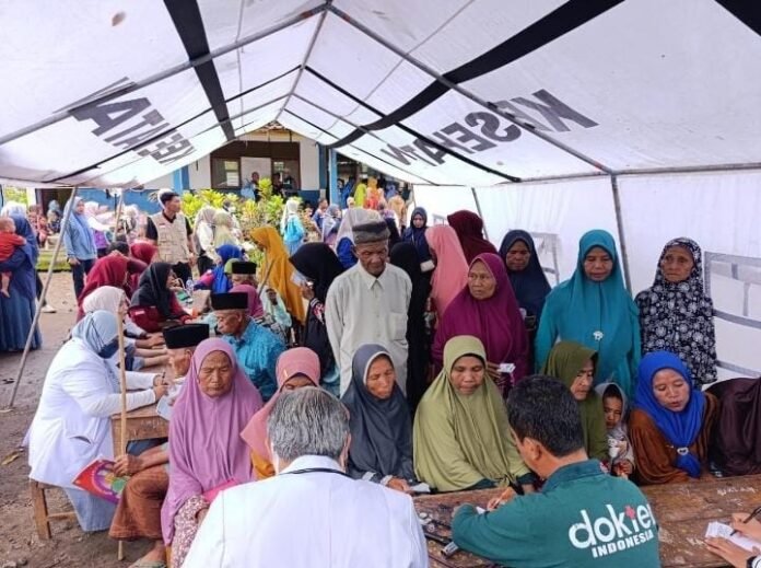Program Selasa Menyapa, Ratusan Warga Bima Antusias Ikut Cek Kesehatan Gratis