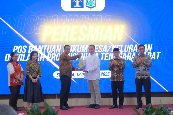 Jadi Provinsi Kedua di Indonesia, Menkum dan Mendes Resmikan 1.166 Posbankum di NTB