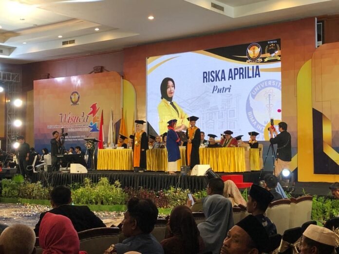 Gelar Wisuda Perdana, Unbim Raih Penghargaan dan MOU dengan Perguruan Tinggi Luar Negeri