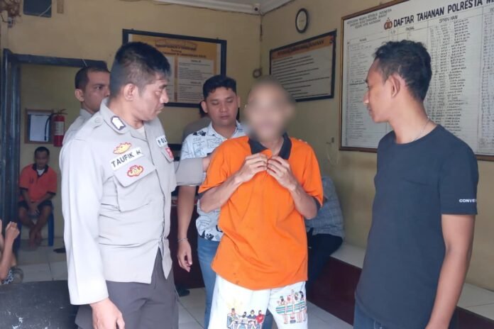 Polisi Tahan Seorang Pria di Mataram Atas Dugaan Persetubuhan Anak