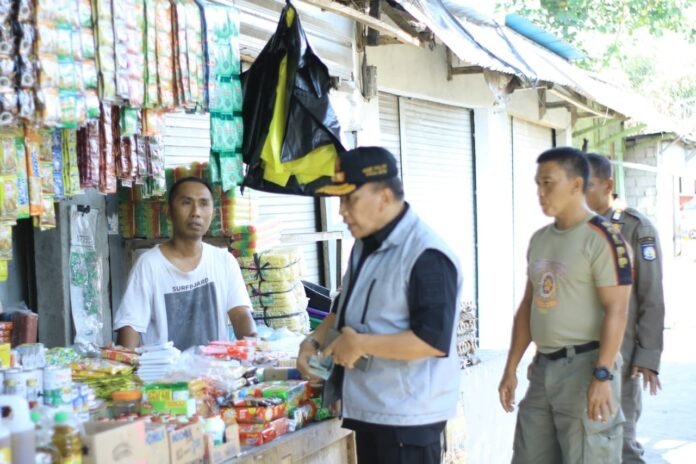 Kasat Pol PP NTB Laksanakan Monitoring Pasca-Operasi Penegakan Rokok Ilegal di Lombok Timur