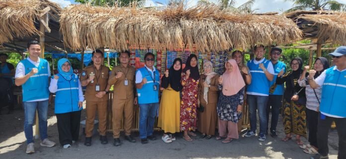 Peresmian lapak UMKM Pantai Viral yang ditata oleh PT PLN EPI.