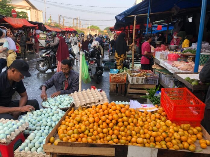 Lumbung Pangan dan Pasar Desa Jadi Andalan Penguatan Ekonomi Warga Padasuka
