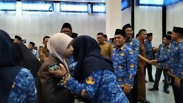 Mutasi Puluhan Pejabat Eselon III, Wabup Lobar Ingatkan Jajarannya Soal Godaan Jabatan