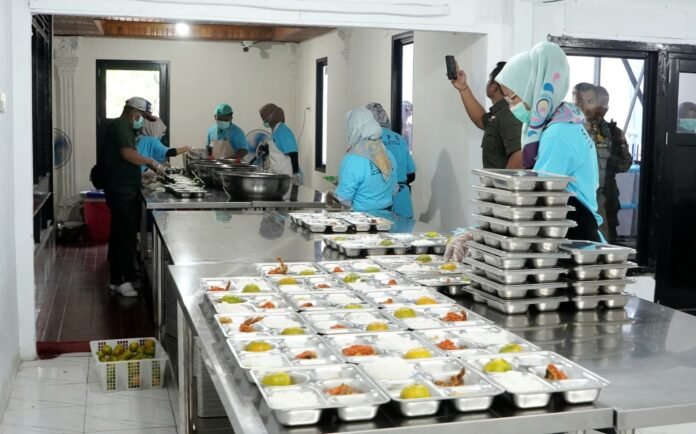 19.188 Dapur MBG Siap Operasi Serentak, Layani 55 Juta Orang Mulai Januari 2026