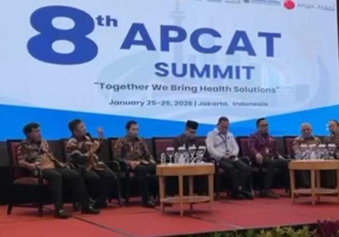 Bicara di Forum Internasional APCATBupati LAZ Komitmen Terapkan Perda KTR