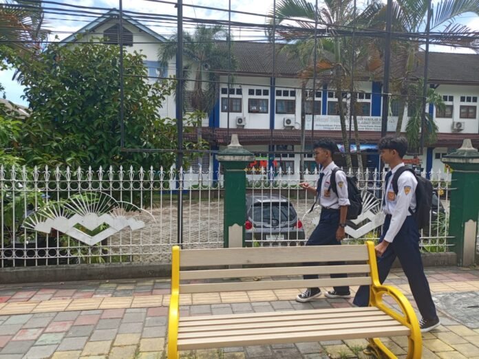 Siswa di Mataram Dilarang Bawa Motor ke Sekolah