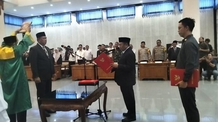 Saikhu Dilantik sebagai Pj Sekda, Bupati Lombok Barat Non-Job Lima Kepala OPD