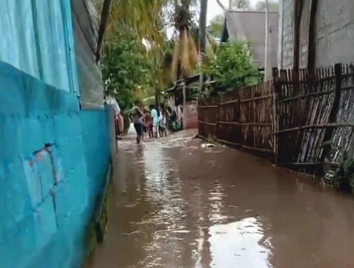 Banjir Rendam Dua Desa di Palibelo, Puluhan Rumah Terendam