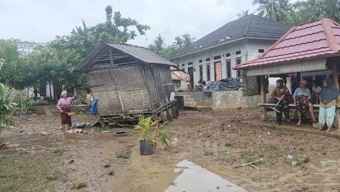 Ribuan Jiwa Terdampak Banjir, Pemkab Lobar Tetapkan Status Tanggap Darurat Bencana
