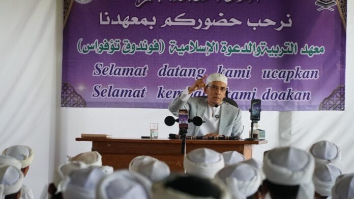 TGB Kuatkan Silaturahmi dan Ukhuwah Ilmiah dengan Santri Thailand