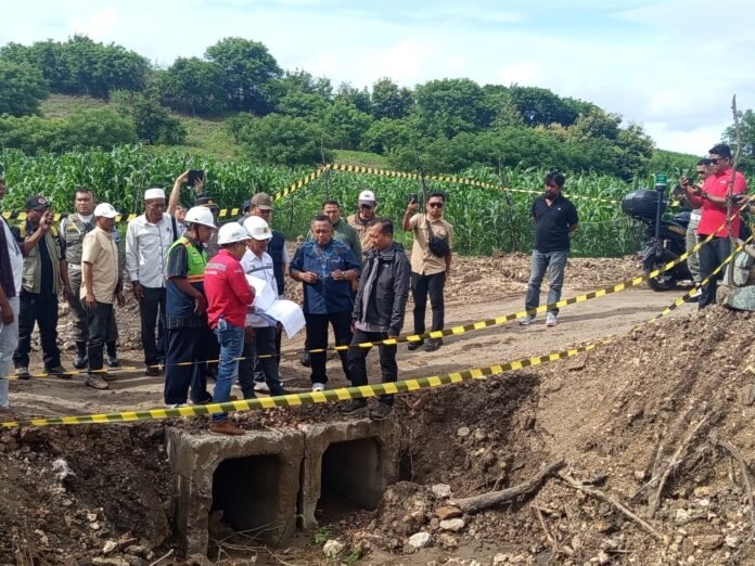 Gubernur Iqbal Pastikan Ruas Jalan SJN Moyo Luair Segera Ditangani