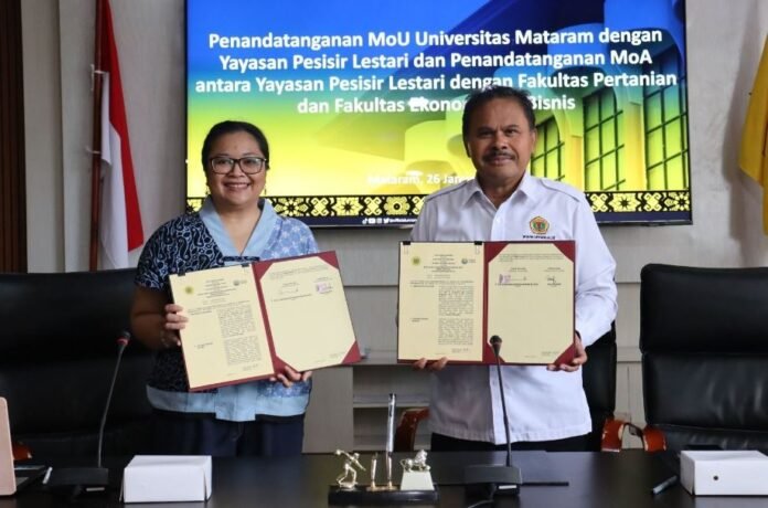 Unram dan Yayasan Pesisir Lestari Teken MoU Pengembangan Ekonomi Biru dan Wilayah Pesisir