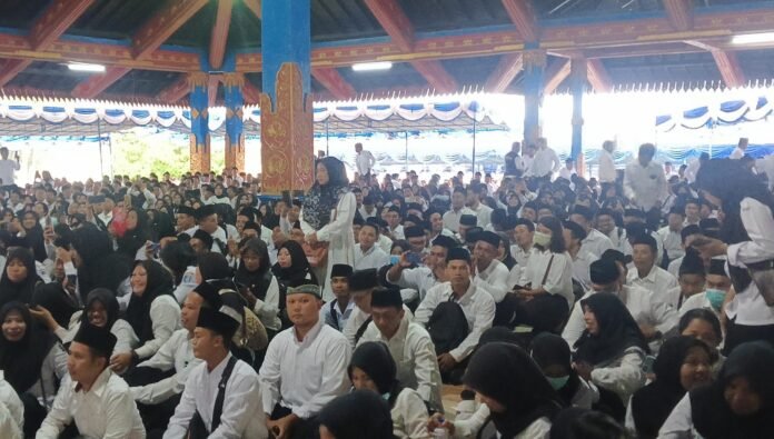 ASN Diberikan THR, Ribuan PPPK Paruh Waktu Lobar “Gigit Jari”