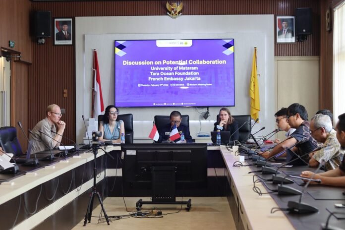 Unram, Tara Ocean Foundation, dan Kedutaan Prancis Perkuat Kolaborasi Global Riset Terumbu Karang