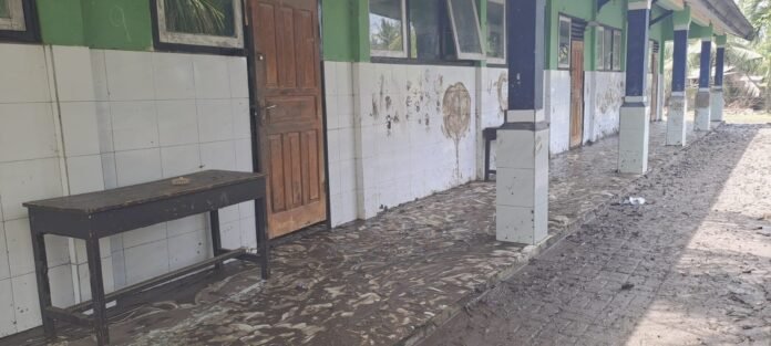 Berada di Zona Bencana, Pemkab Loteng Pertimbangkan Relokasi SDN Pasung