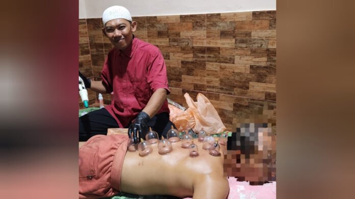 H. Muhazzam: Mantan PMI Saudi Arabia, Kampanyekan Pengobatan Bekam di Tengah Gempuran Pangan Berisiko