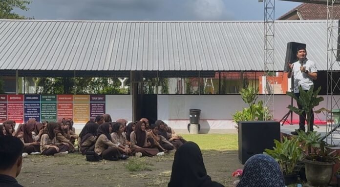 Game Online Diduga Jalur Masuk Radikalisme, Orang Tua di NTB Diminta Awasi Anak