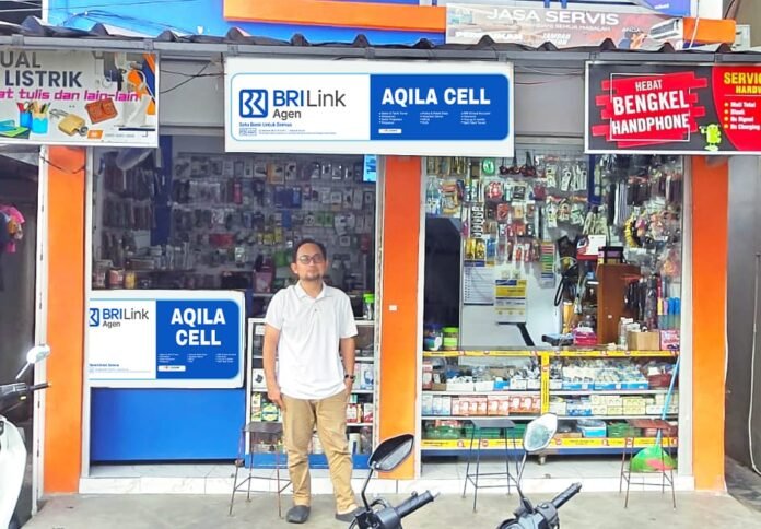 Lebih dari 1 Dekade, BRILink Agen Ohim Sukses Berdayakan Warga dan Bangun Jejaring Usaha Mikro