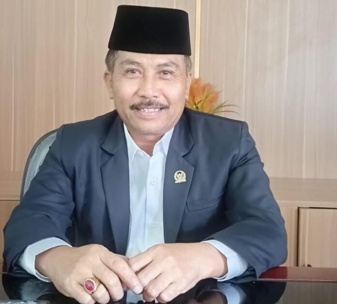 Disuarakan Lewat DPRD, Warga Narmada Butuh Infrastruktur Jalan dan Akses Air Bersih