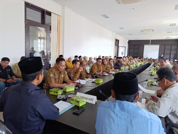 Setelah Menuai Protes, Pemkab Lotim Pastikan Segera Bayar Siltap Desa