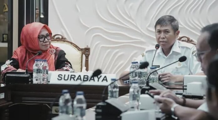 Pemkab KSB Studi Tiru Pengelolaan Sampah ke Surabaya