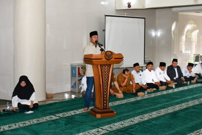 1.401 CJH Lotim Ikut Manasik, Bupati Ingatkan Jemaah Siap Lahir Batin Menjelang Ibadah di Makkah